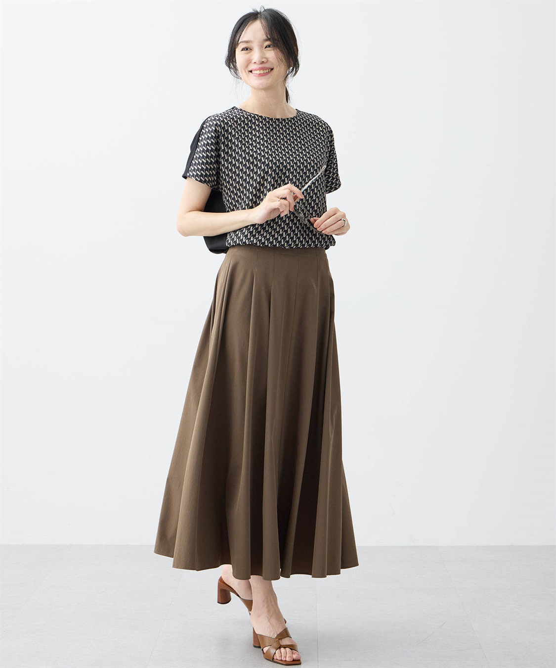 A/C DESIGN BY ALPHA CUBIC プリントドルマンプルオーバー【接触冷感・UVカット】_sub_10