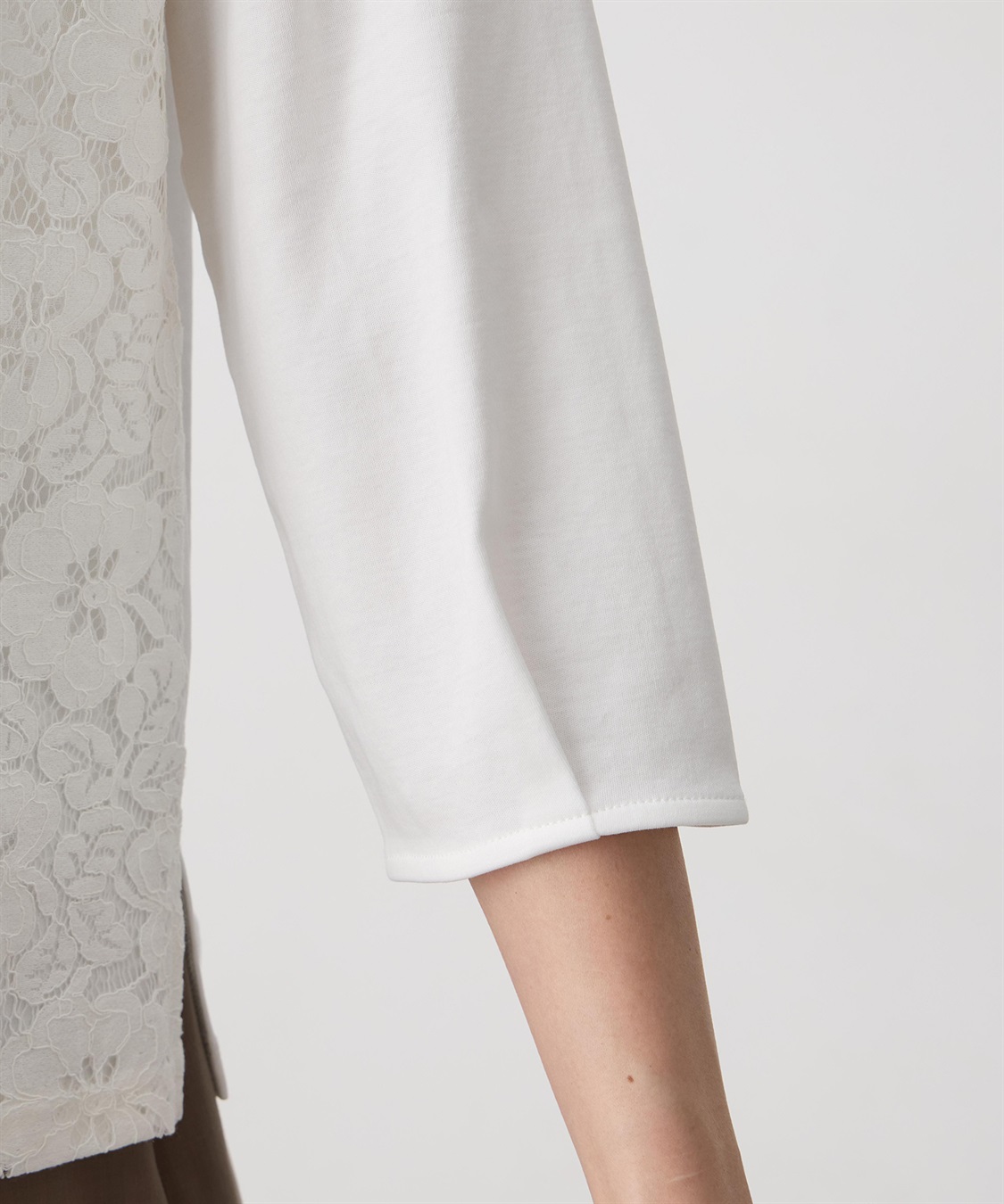 A/C DESIGN BY ALPHA CUBIC レースドッキングプルオーバー_sub_21