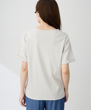 A/C DESIGN BY ALPHA CUBIC 【ALCOLLAGEプリント】プリントボートネックＴシャツ【すごツヤ・UVカット・接触冷感】_subthumb_3