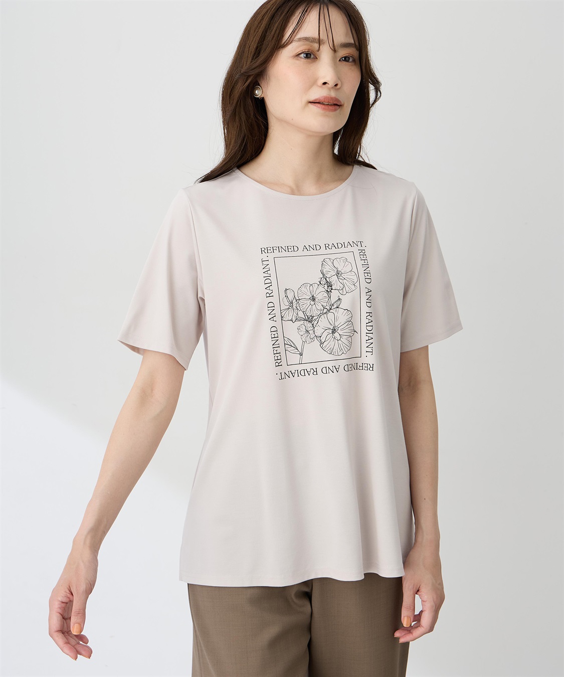 フラワーイラストプリントTシャツ【ひやツヤ・UVカット・接触冷感】 A