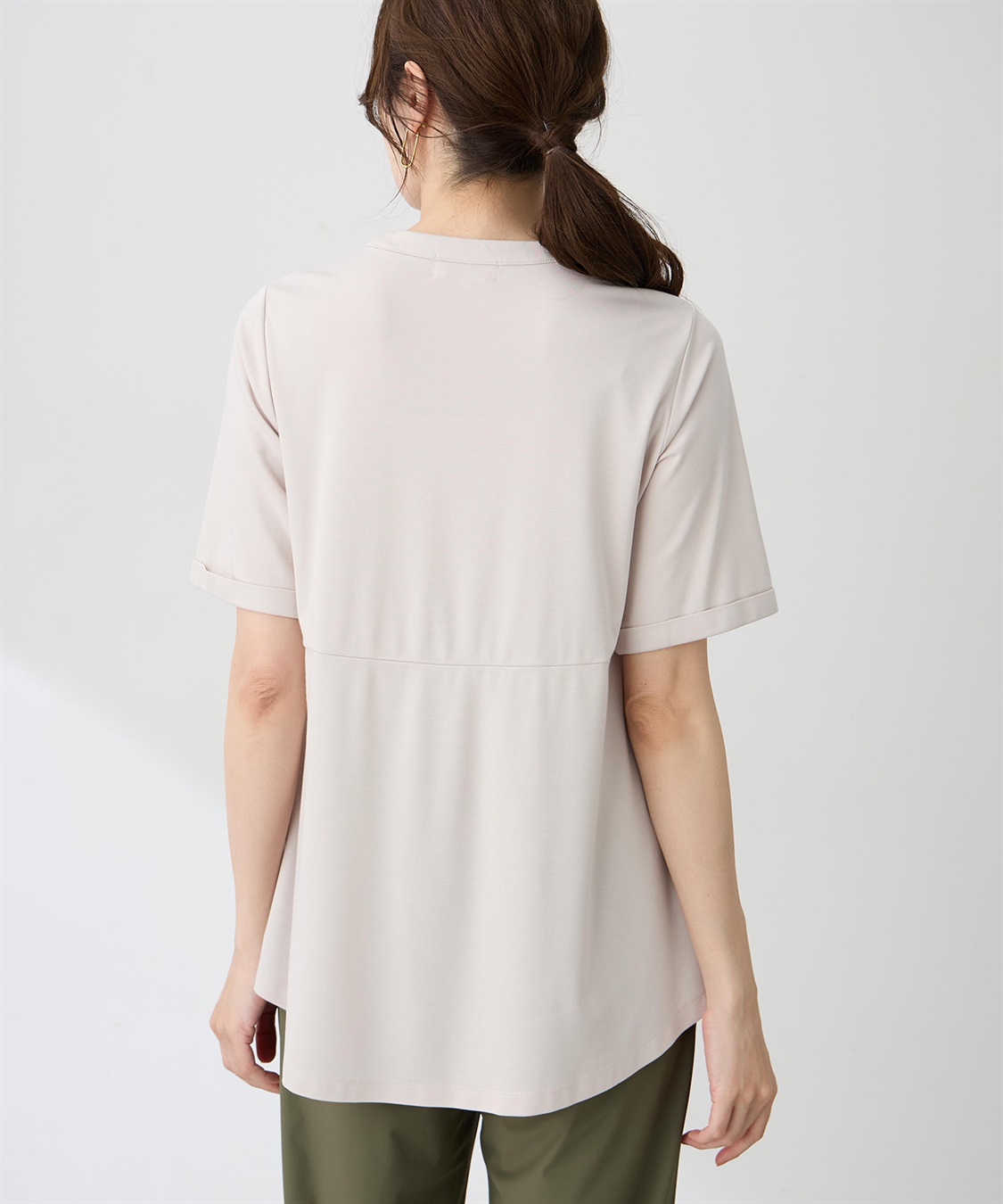 クルーネックペプラムTシャツ【ひやツヤ・UVカット・接触冷感】 A/C