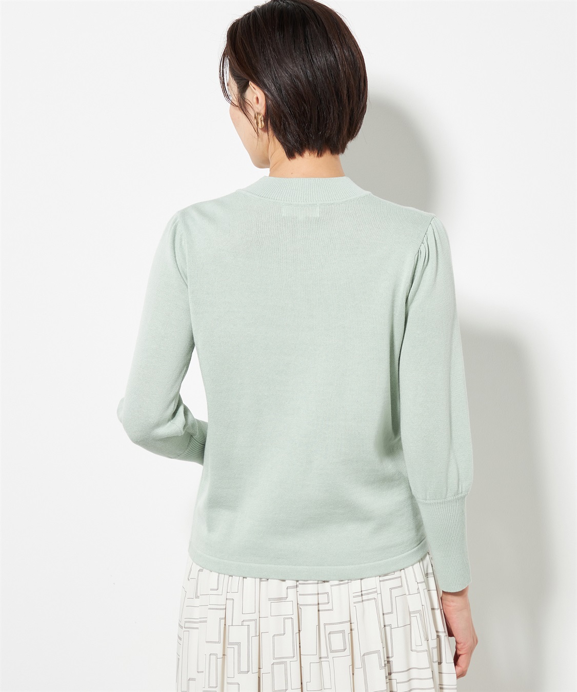 A/C DESIGN BY ALPHA CUBIC パールアクセントパフスリーブプルオーバー_sub_3