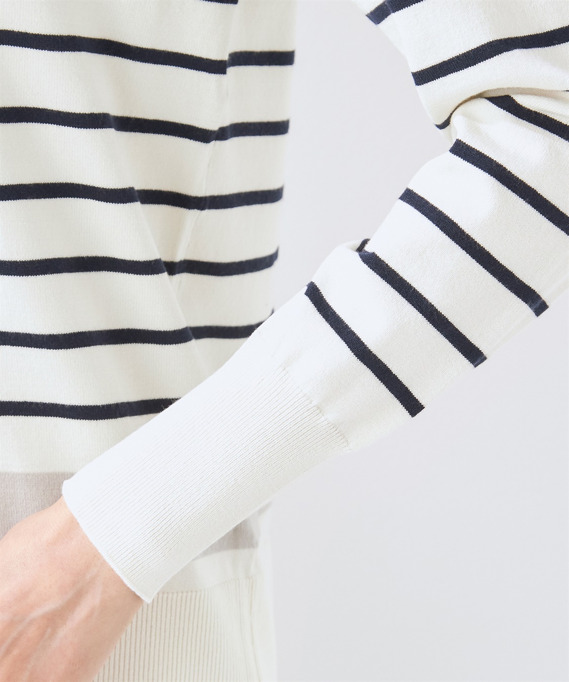 24AW ネストローブ コットンバスクパネルボーダープルオーバー セール】 コットンパネルボーダー ボートネックプルオーバー