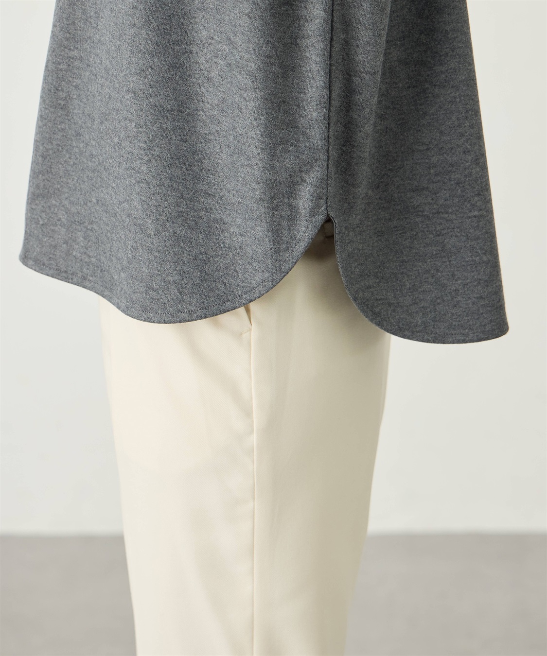 A/C DESIGN BY ALPHA CUBIC 袖リブラウンドヘムニットプルオーバー_sub_10