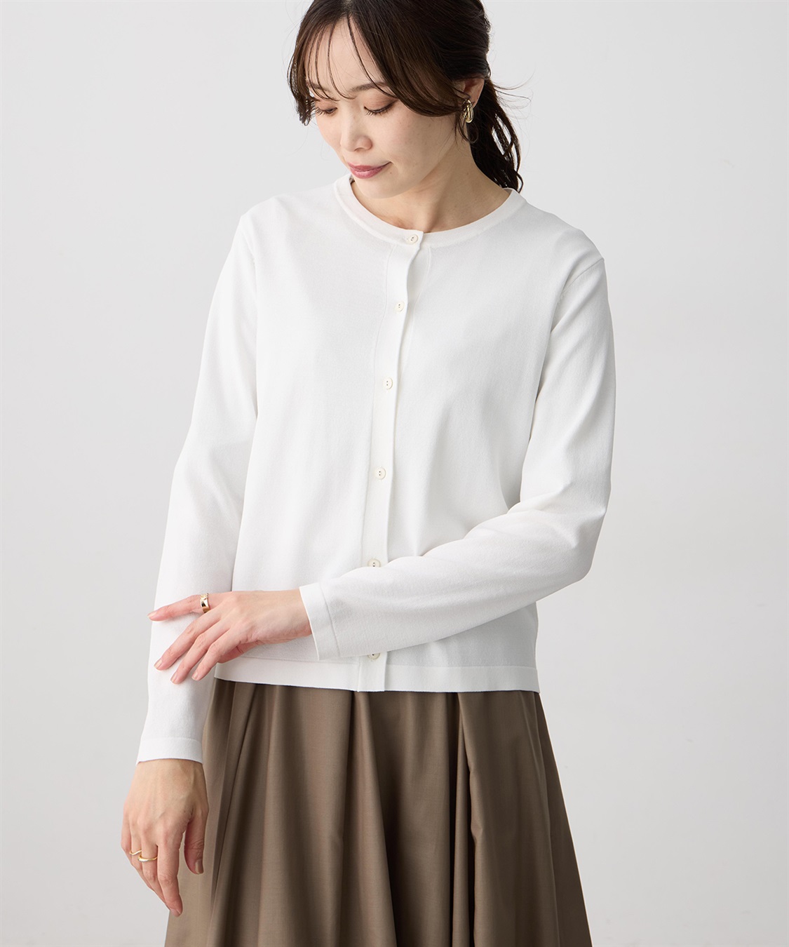 A/C DESIGN BY ALPHA CUBIC クルーネックカーディガン【接触冷感・UVカット・ウォッシャブル】_sub_4