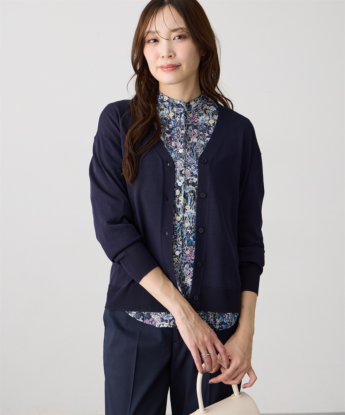 A/C DESIGN BY ALPHA CUBIC Vネックカーディガン_sub_5