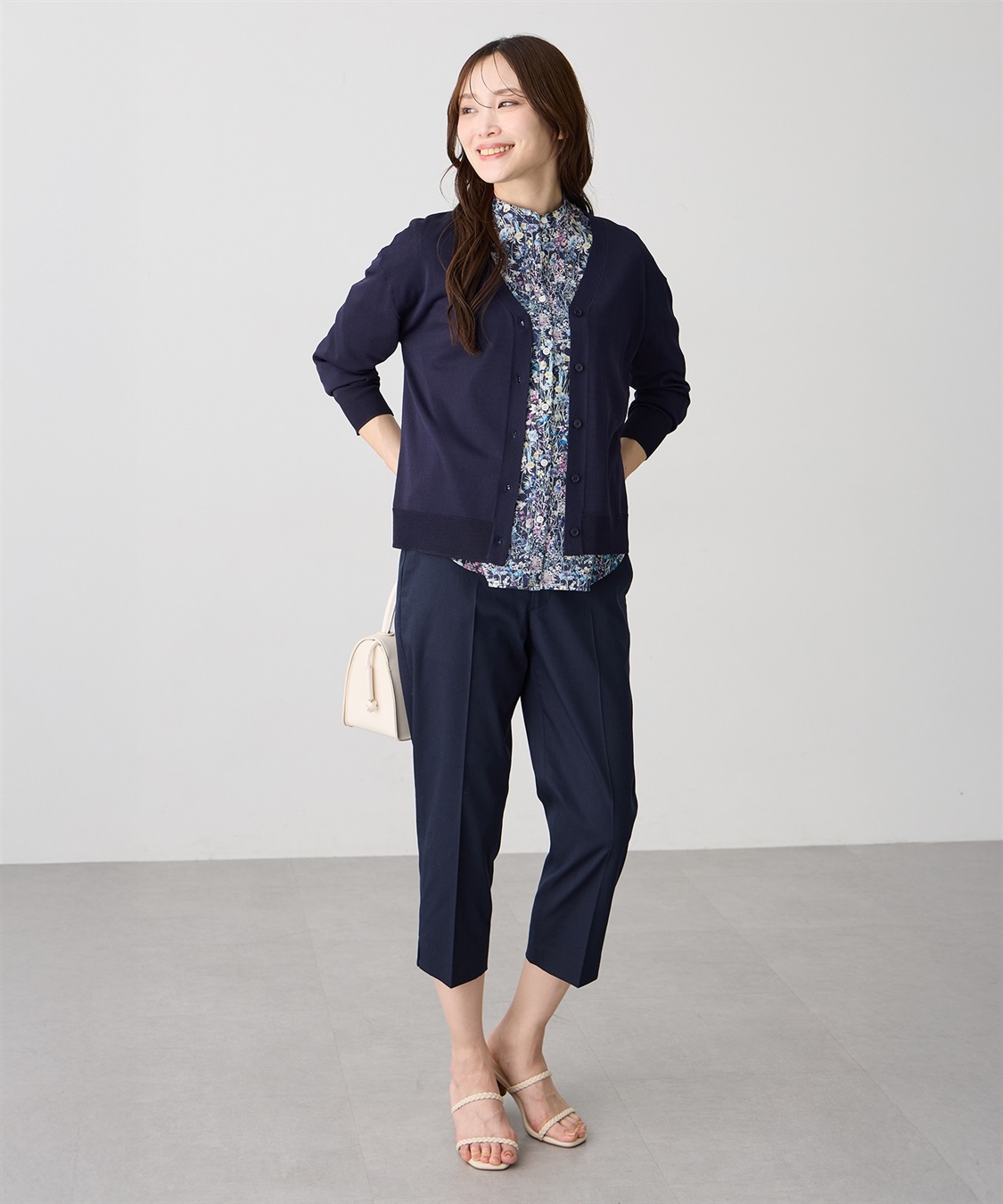 A/C DESIGN BY ALPHA CUBIC Vネックカーディガン_sub_8