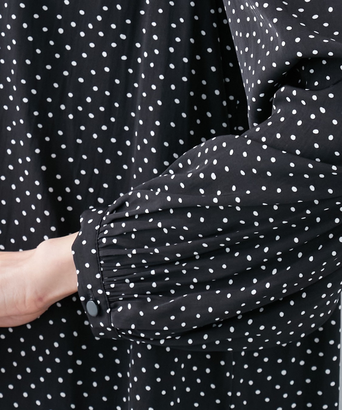 A/C DESIGN BY ALPHA CUBIC サテンフリルブラウス_sub_5