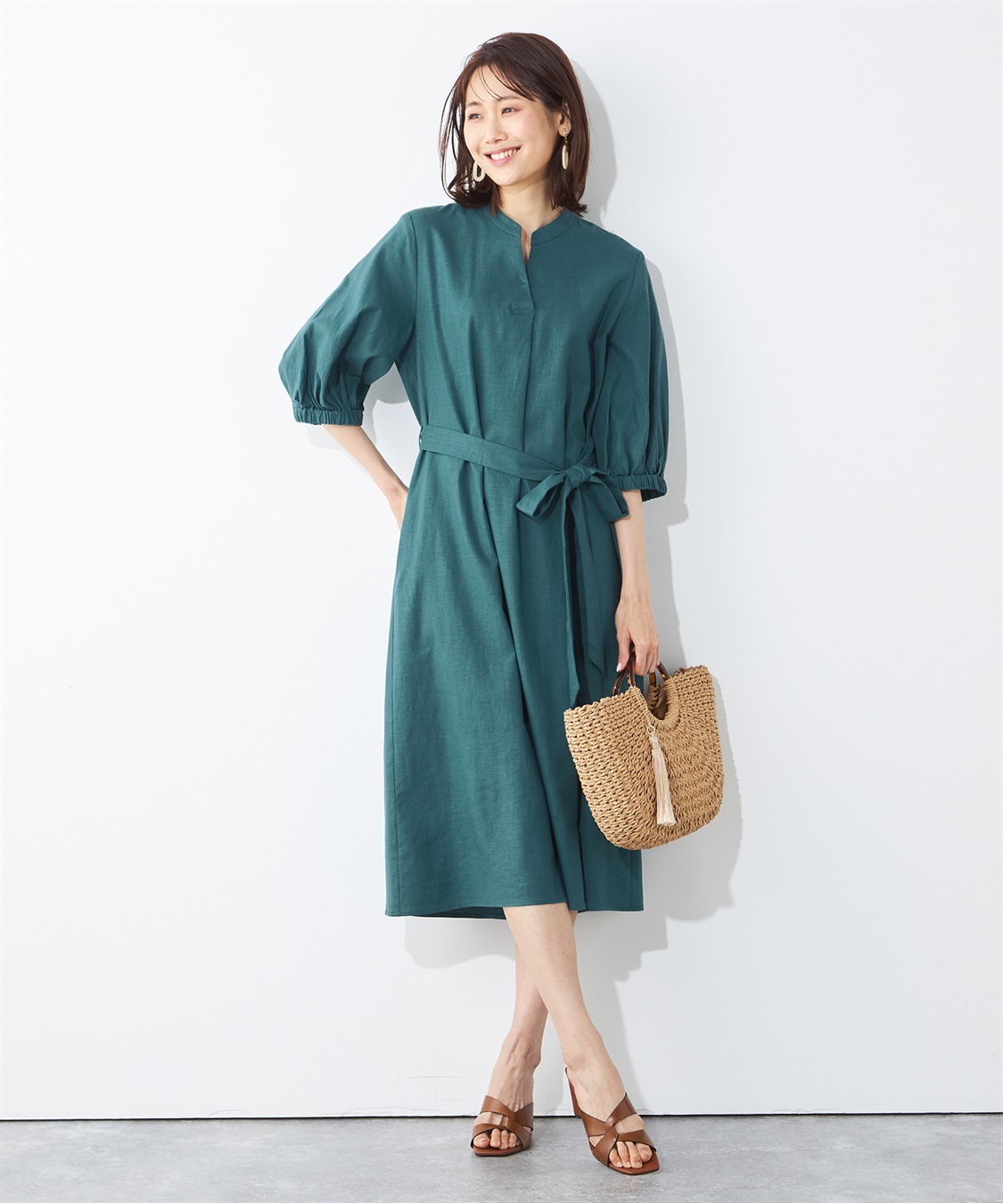 セザンヌ リネン＆シルク混紡 バックリボン ミニ ワンピース セザンヌ リネン＆シルク混紡 バックリボン ミニ ワンピース
