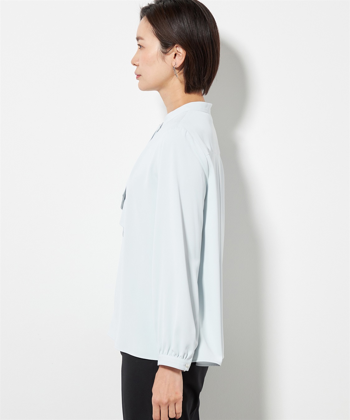 A/C DESIGN BY ALPHA CUBIC パールボタンラッフルタイブラウス_sub_1