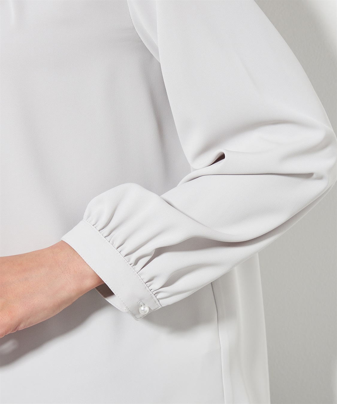 A/C DESIGN BY ALPHA CUBIC パールボタンラッフルタイブラウス_sub_4