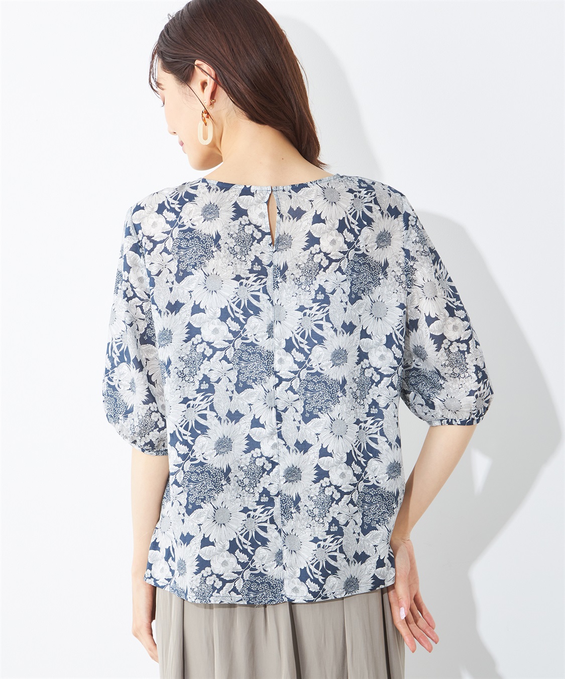 A/C DESIGN BY ALPHA CUBIC リバティプリントパフスリーブプルオーバー_sub_3