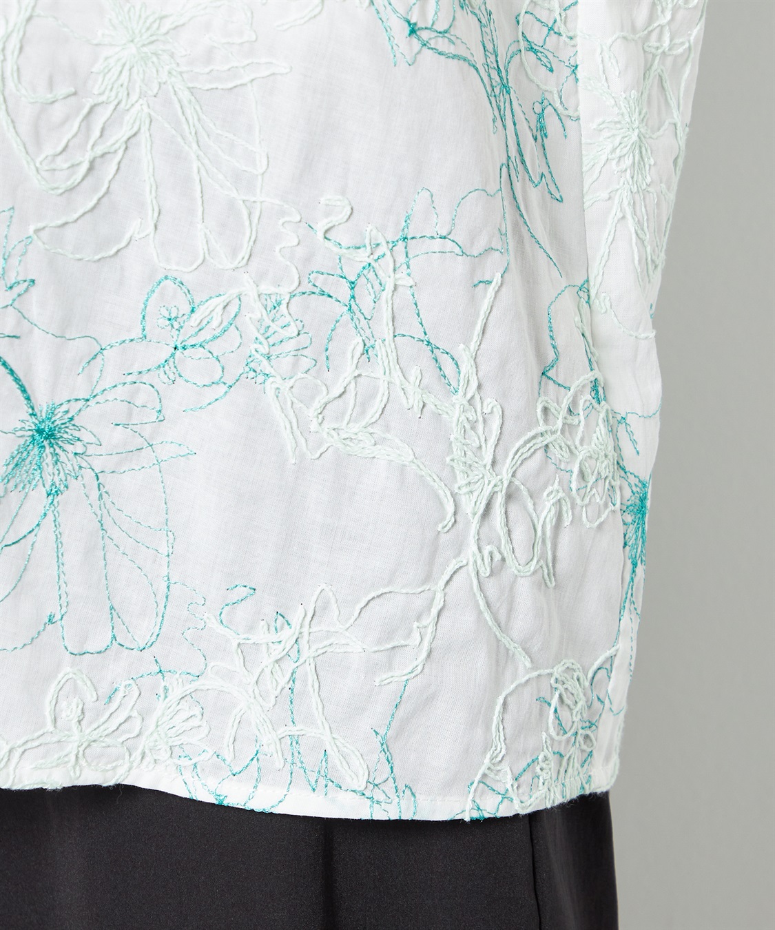 A/C DESIGN BY ALPHA CUBIC 刺繍ブラウス_sub_6