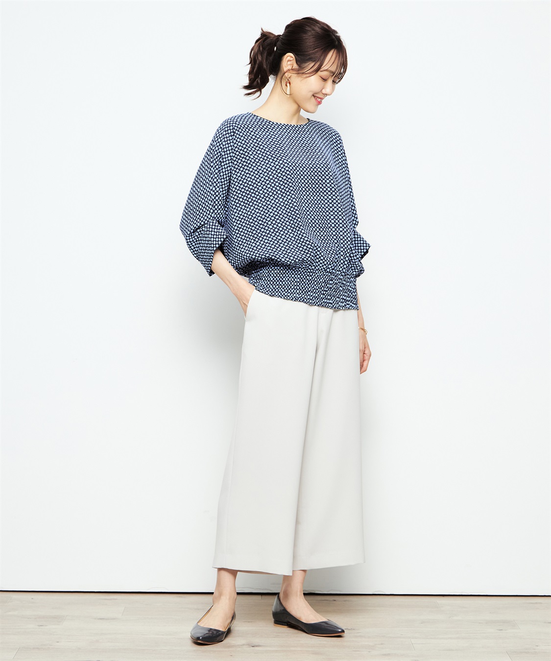 A/C DESIGN BY ALPHA CUBIC 【接触冷感】シャーリングドルマンブラウス_sub_1