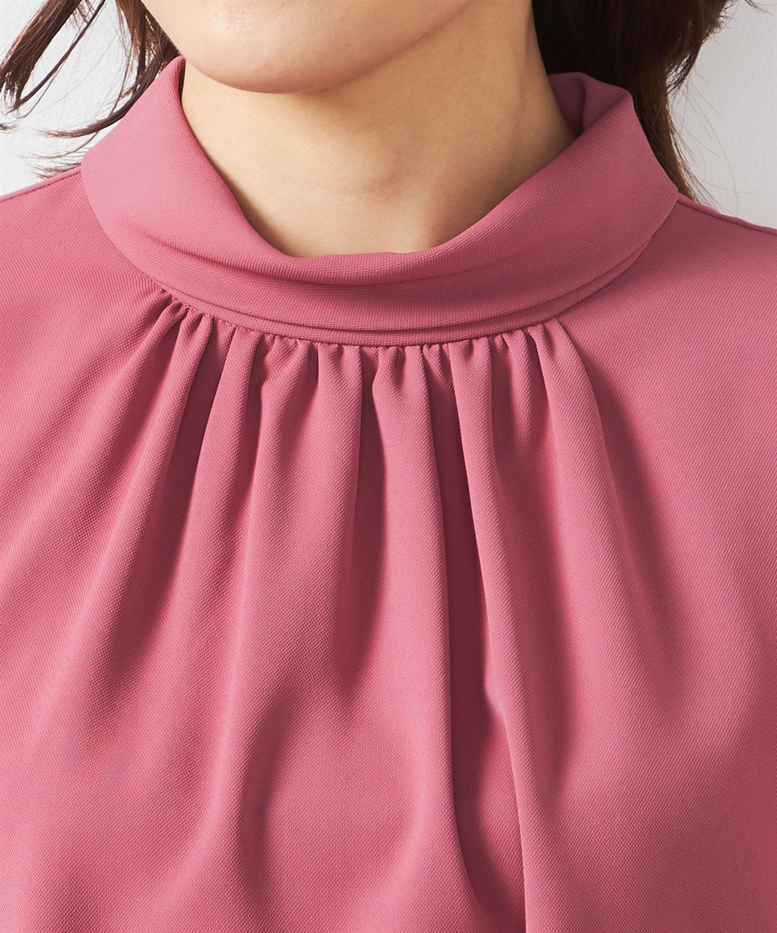 ロールネックブラウス A/C DESIGN BY ALPHA CUBIC｜クロスプラス公式