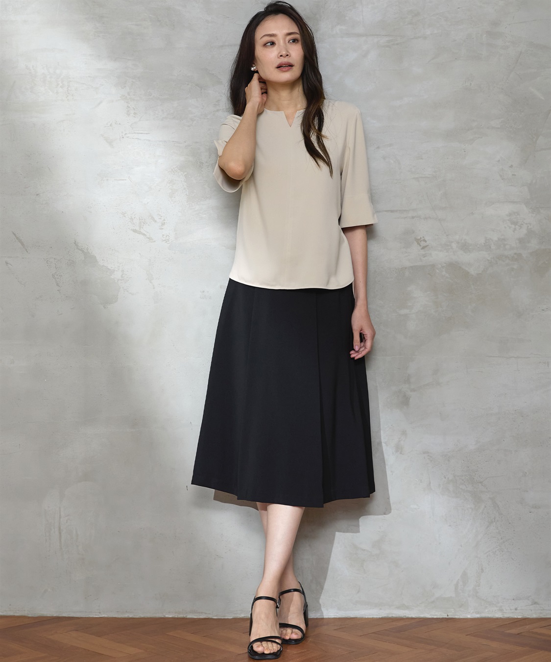 A/C DESIGN BY ALPHA CUBIC 【UVカット・冷感・ウォッシャブル】キーネックブラウス_sub_2