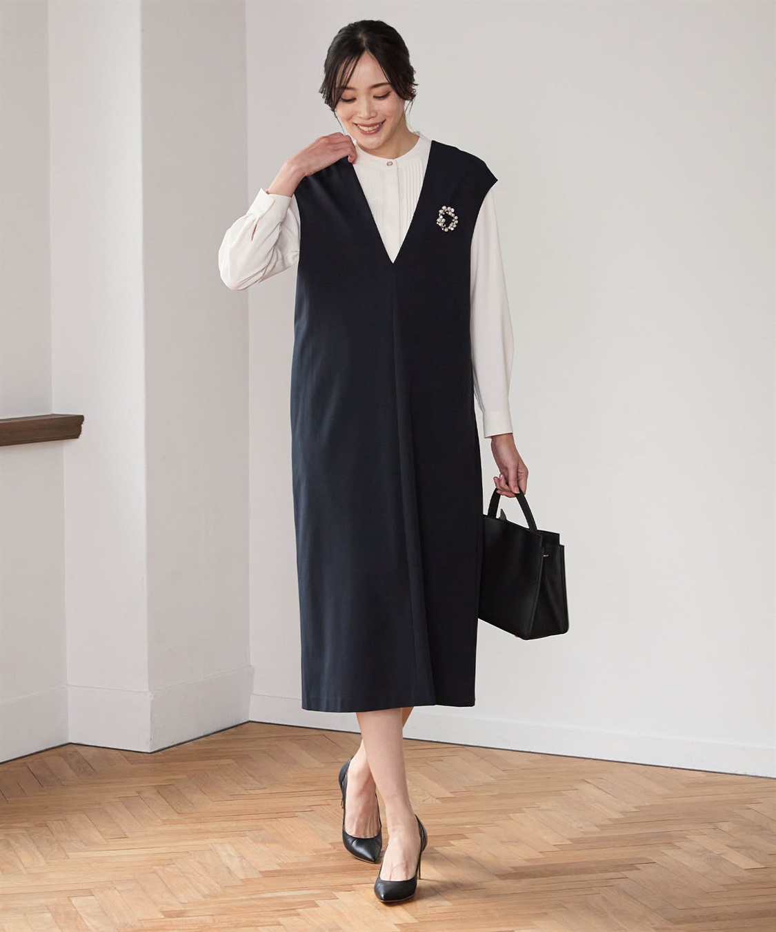 A/C DESIGN BY ALPHA CUBIC Vネックジャンパースカート【美モーションシリーズ】_sub_16