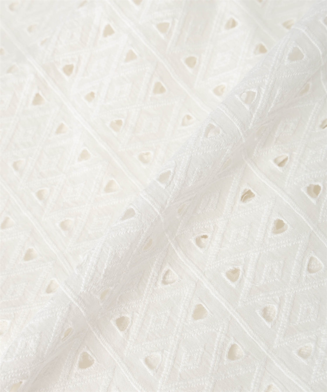 A/C DESIGN BY ALPHA CUBIC 総刺しゅうシャツブラウス_sub_20