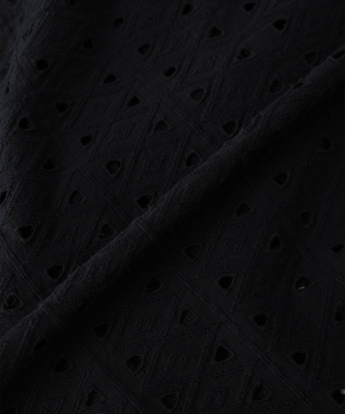 A/C DESIGN BY ALPHA CUBIC 総刺しゅうシャツブラウス_sub_21