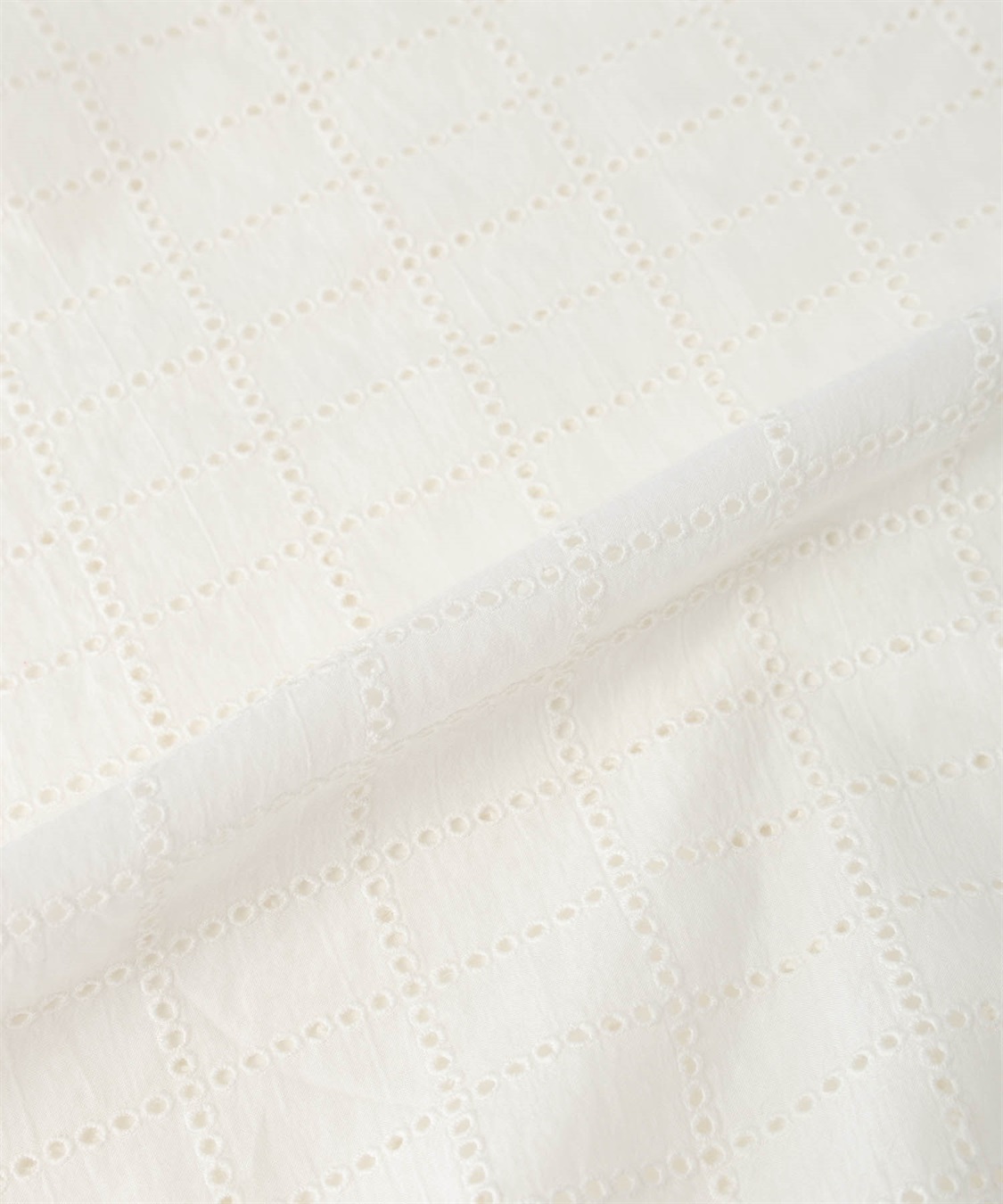 A/C DESIGN BY ALPHA CUBIC スクエア刺しゅうブラウス_sub_26