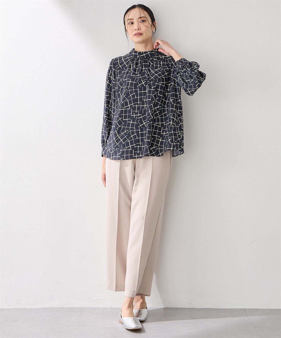 A/C DESIGN BY ALPHA CUBIC 【アルコラージュ】幾何チェックプリントブラウス_sub_7