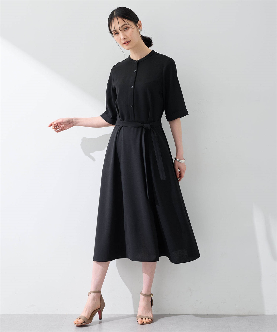 美モーション】バックギャザーワンピース【接触冷感・UVカット