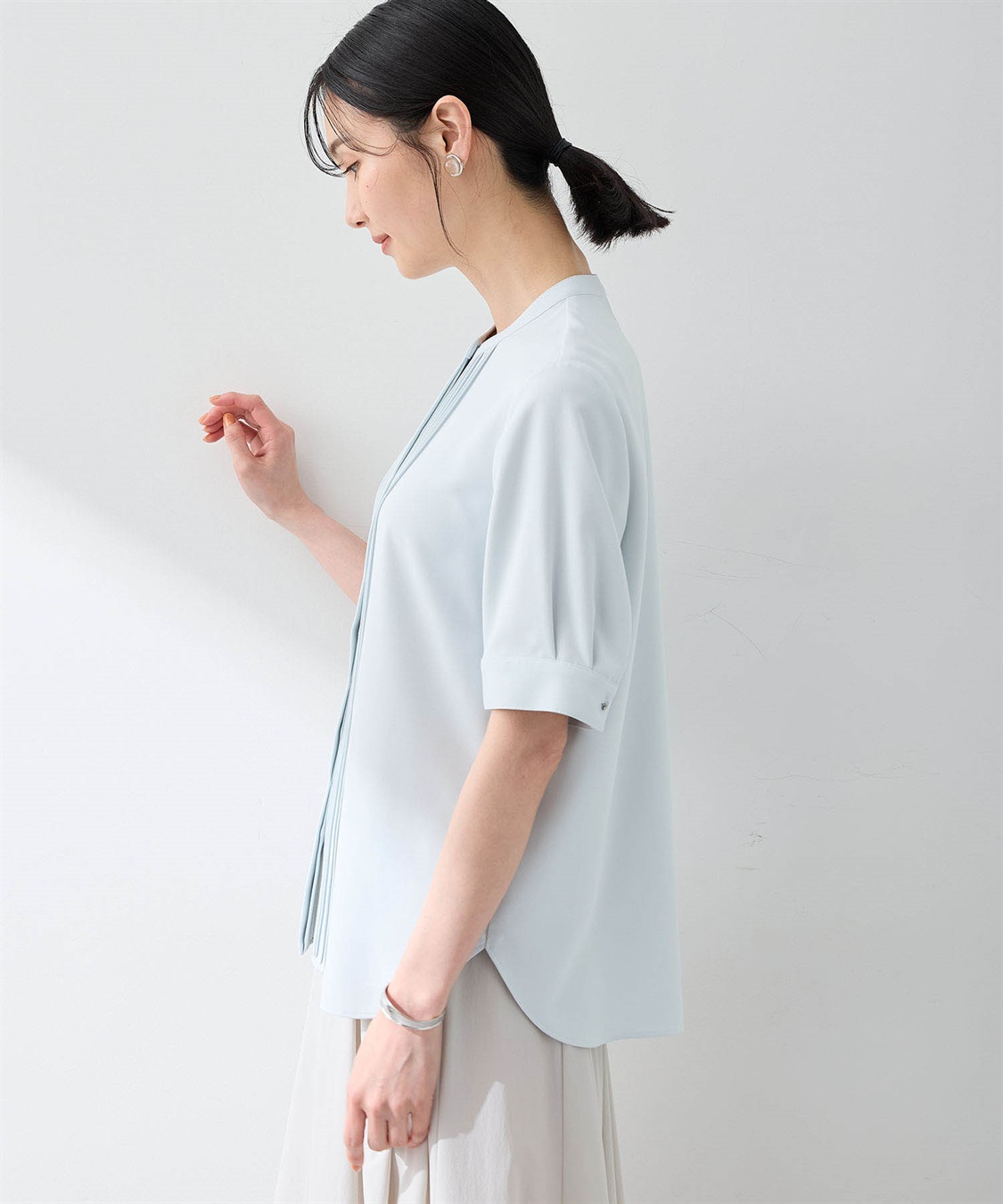 A/C DESIGN BY ALPHA CUBIC 【美モーション】トリアセ風ピンタックブラウス【接触冷感・UVカット】_sub_10