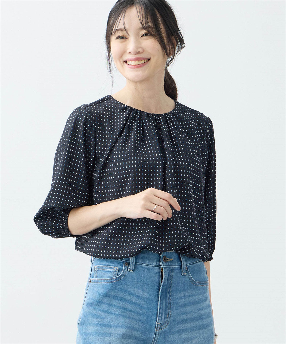 A/C DESIGN BY ALPHA CUBIC 【アルコラージュ】プリントギャザーブラウス_sub_3