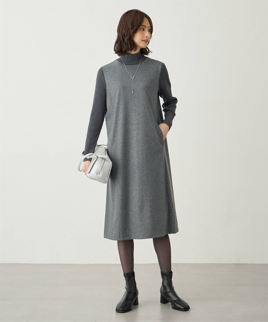 リブ切り替えハイネックニットワンピース A/C DESIGN BY ALPHA CUBIC