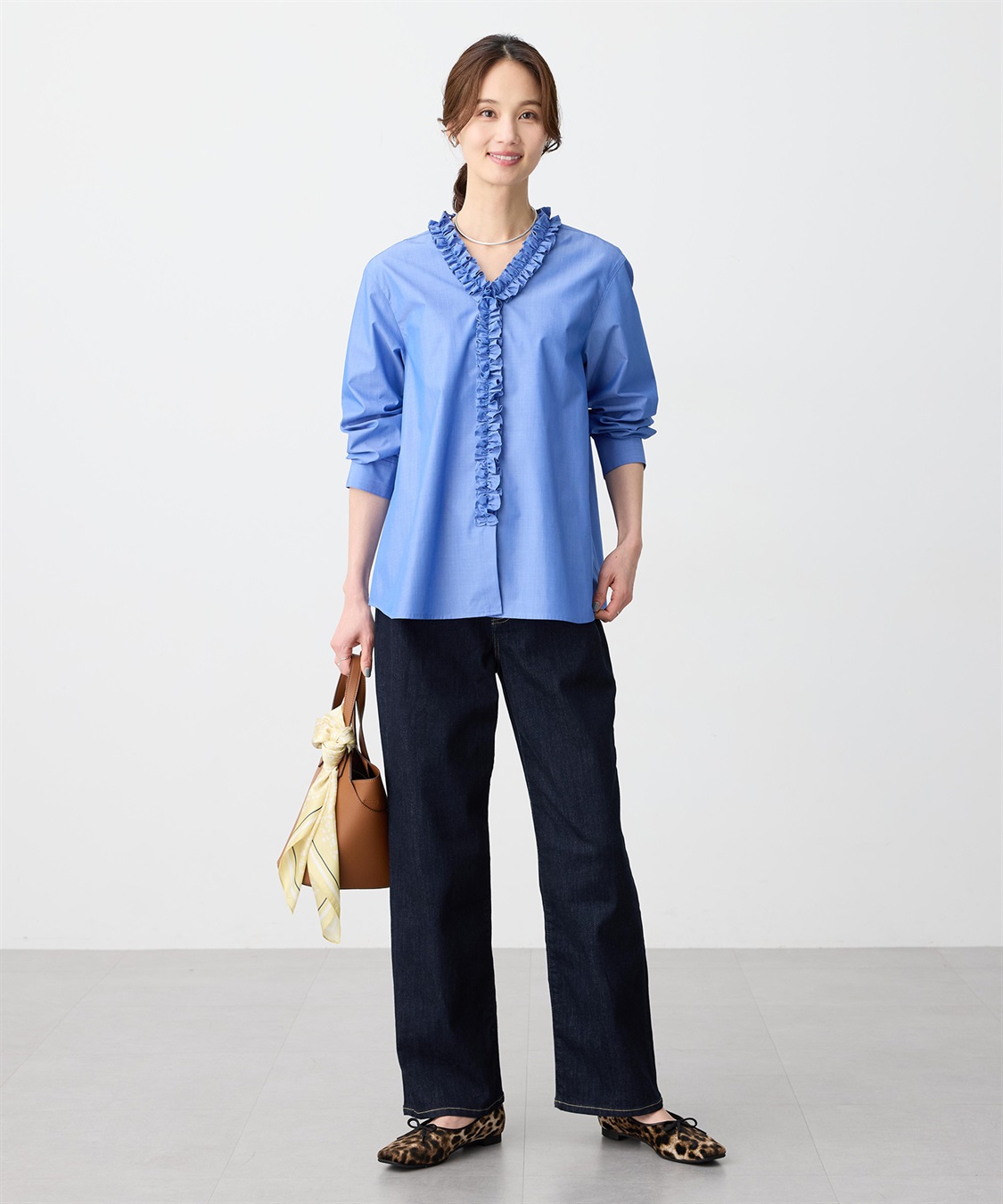 A/C DESIGN BY ALPHA CUBIC Vネックフリルブラウス_sub_5