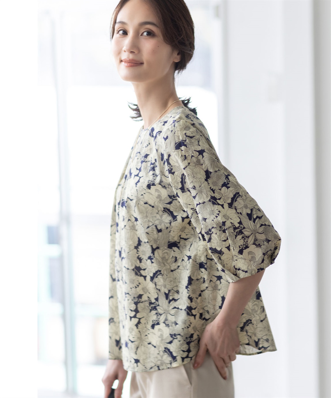 A/C DESIGN BY ALPHA CUBIC 【Liberty】リバティプリントタックスリーブブラウス_sub_1