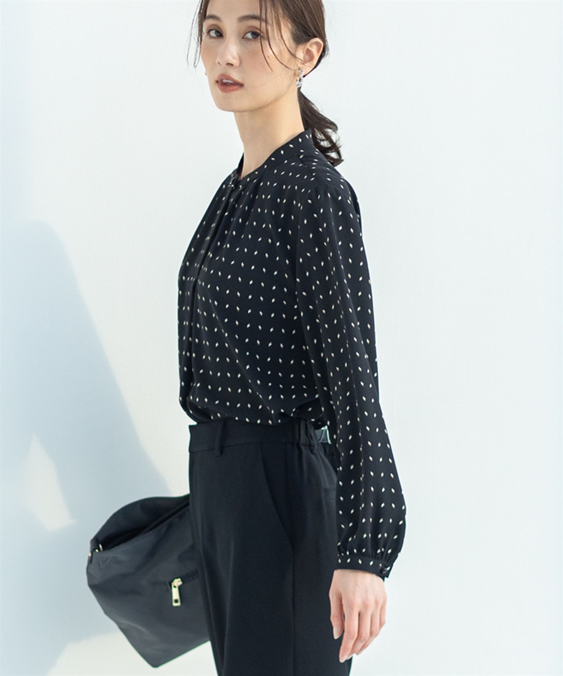 A/C DESIGN BY ALPHA CUBIC 幾何プリントジョーゼットブラウス_sub_1