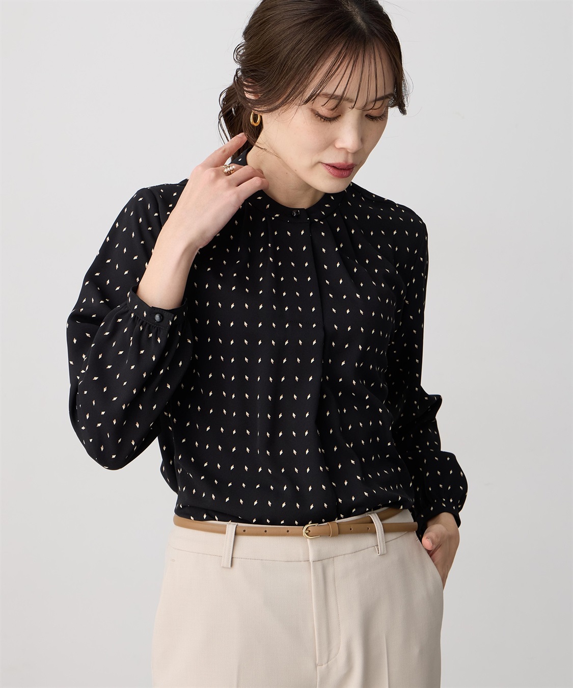A/C DESIGN BY ALPHA CUBIC 幾何プリントジョーゼットブラウス_sub_11