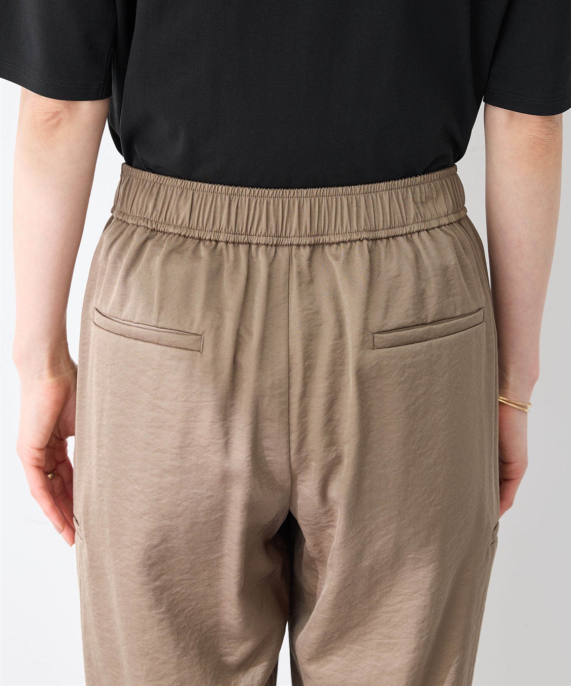 A/C DESIGN BY ALPHA CUBIC サテンジョガーパンツ_sub_12