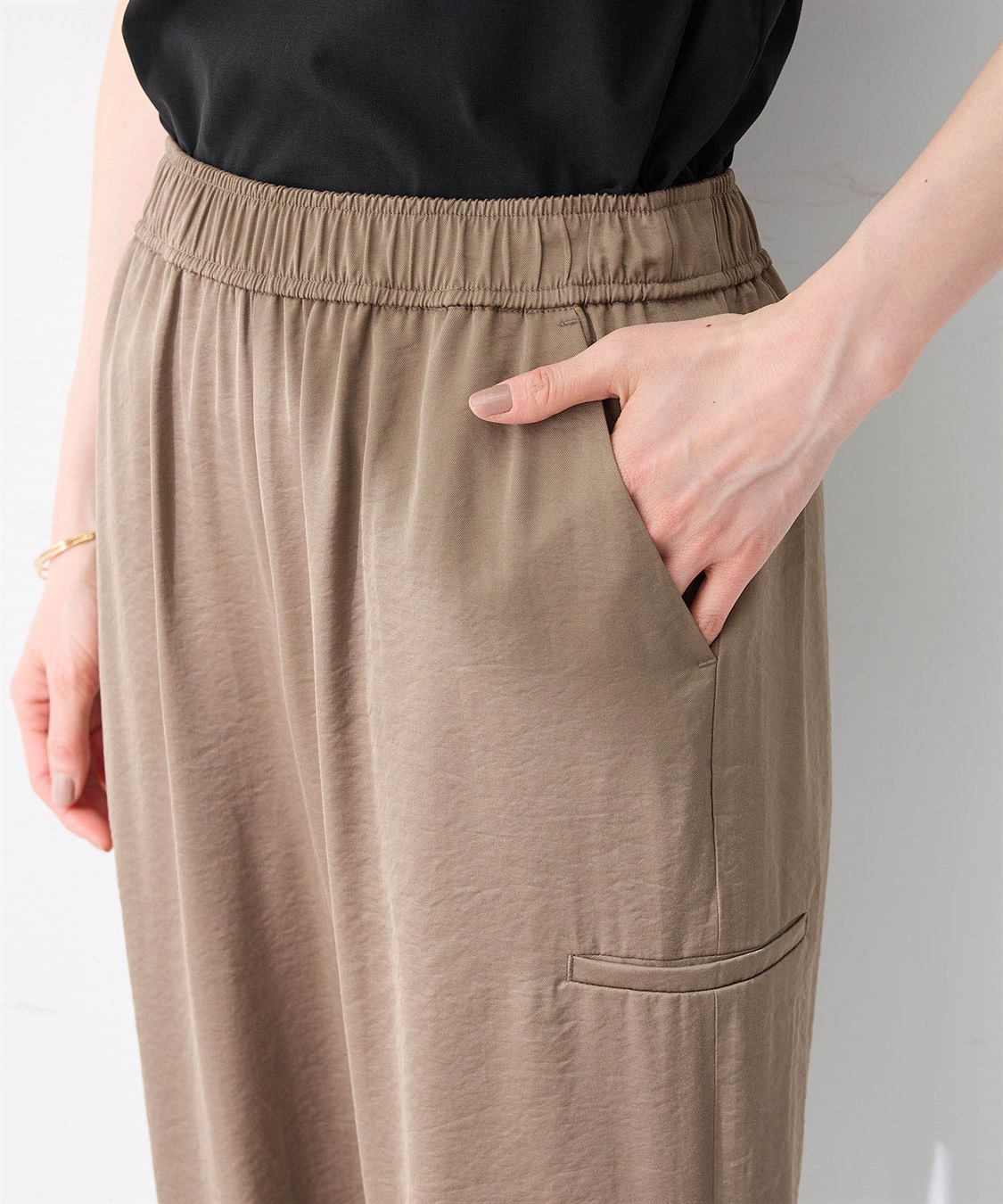 A/C DESIGN BY ALPHA CUBIC サテンジョガーパンツ_sub_13