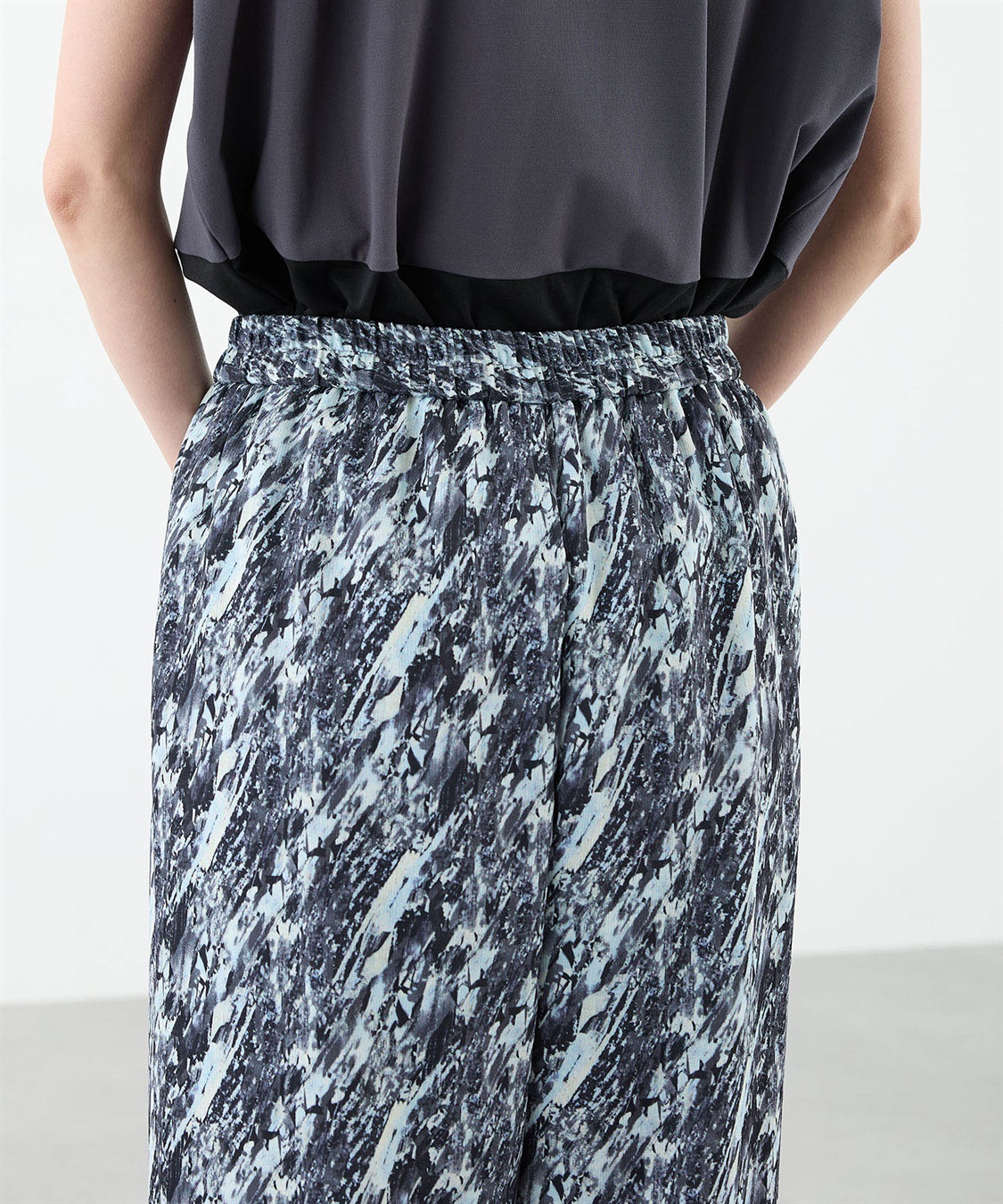 A/C DESIGN BY ALPHA CUBIC 【アルコラージュ】幾何プリントイージーパンツ【ウエスト後ろゴム】_sub_11