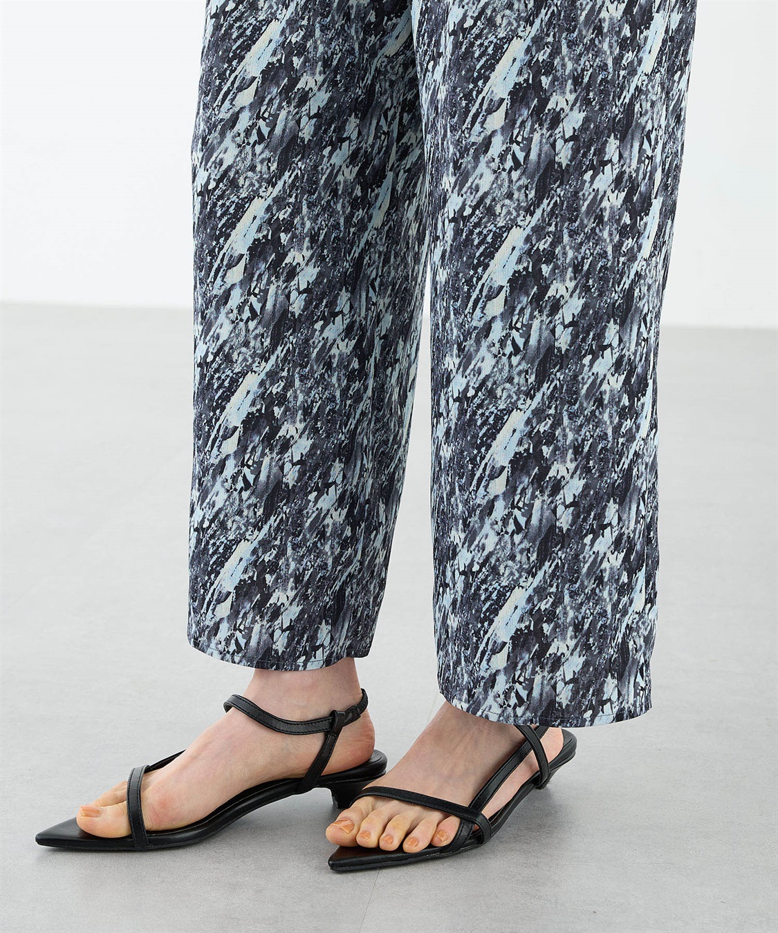 A/C DESIGN BY ALPHA CUBIC 【アルコラージュ】幾何プリントイージーパンツ【ウエスト後ろゴム】_sub_14