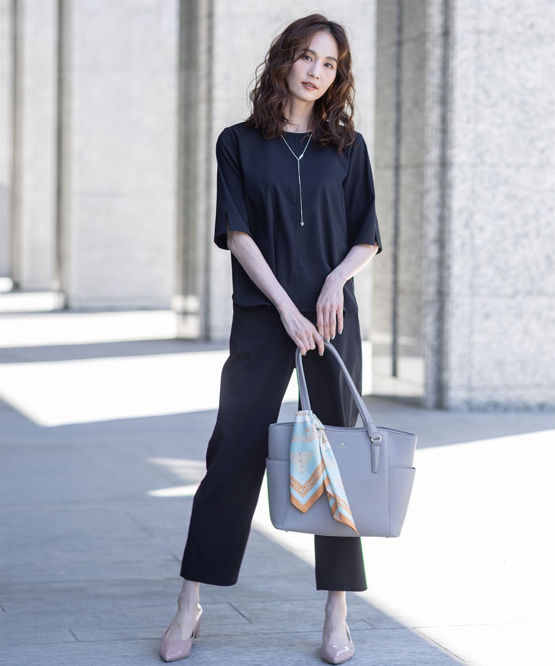 ストレッチストレートパンツ【接触冷感・後ろウエストゴム
