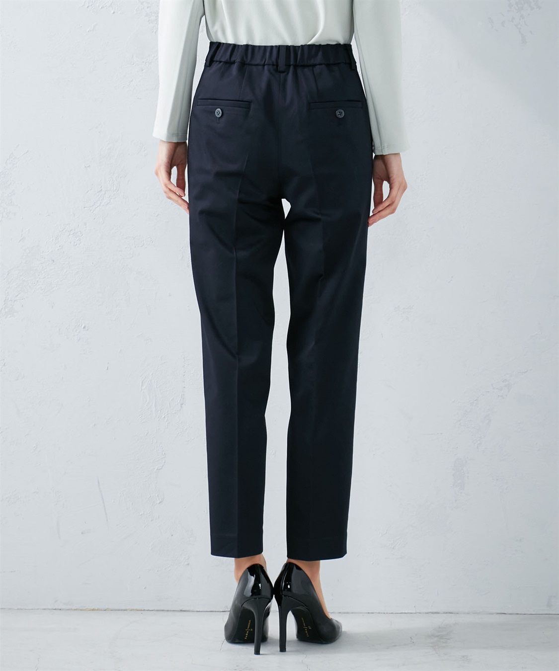 A/C DESIGN BY ALPHA CUBIC コットンサテンストレッチテーパードパンツ_sub_3