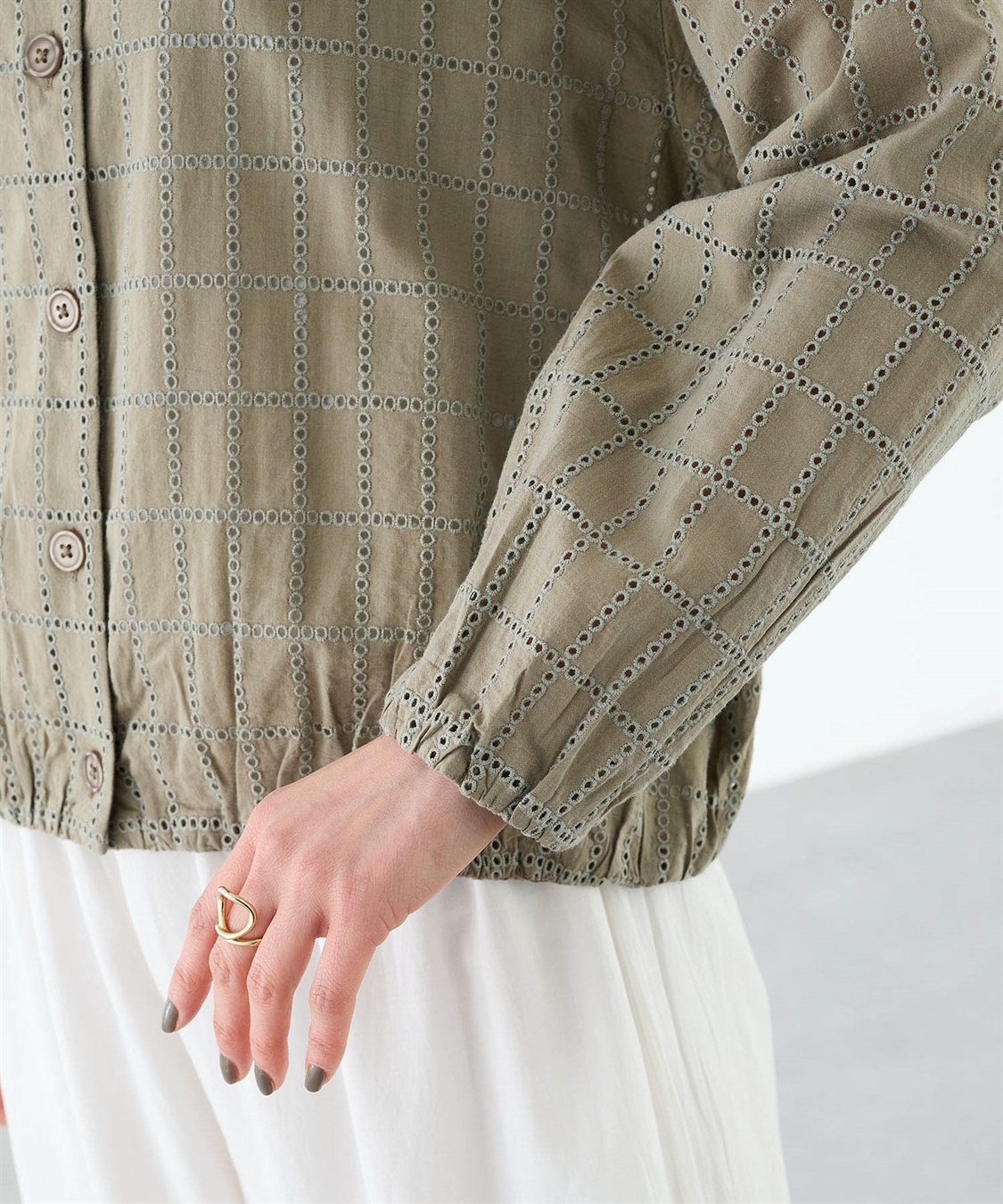 A/C DESIGN BY ALPHA CUBIC スクエア刺しゅうブルゾン_sub_16