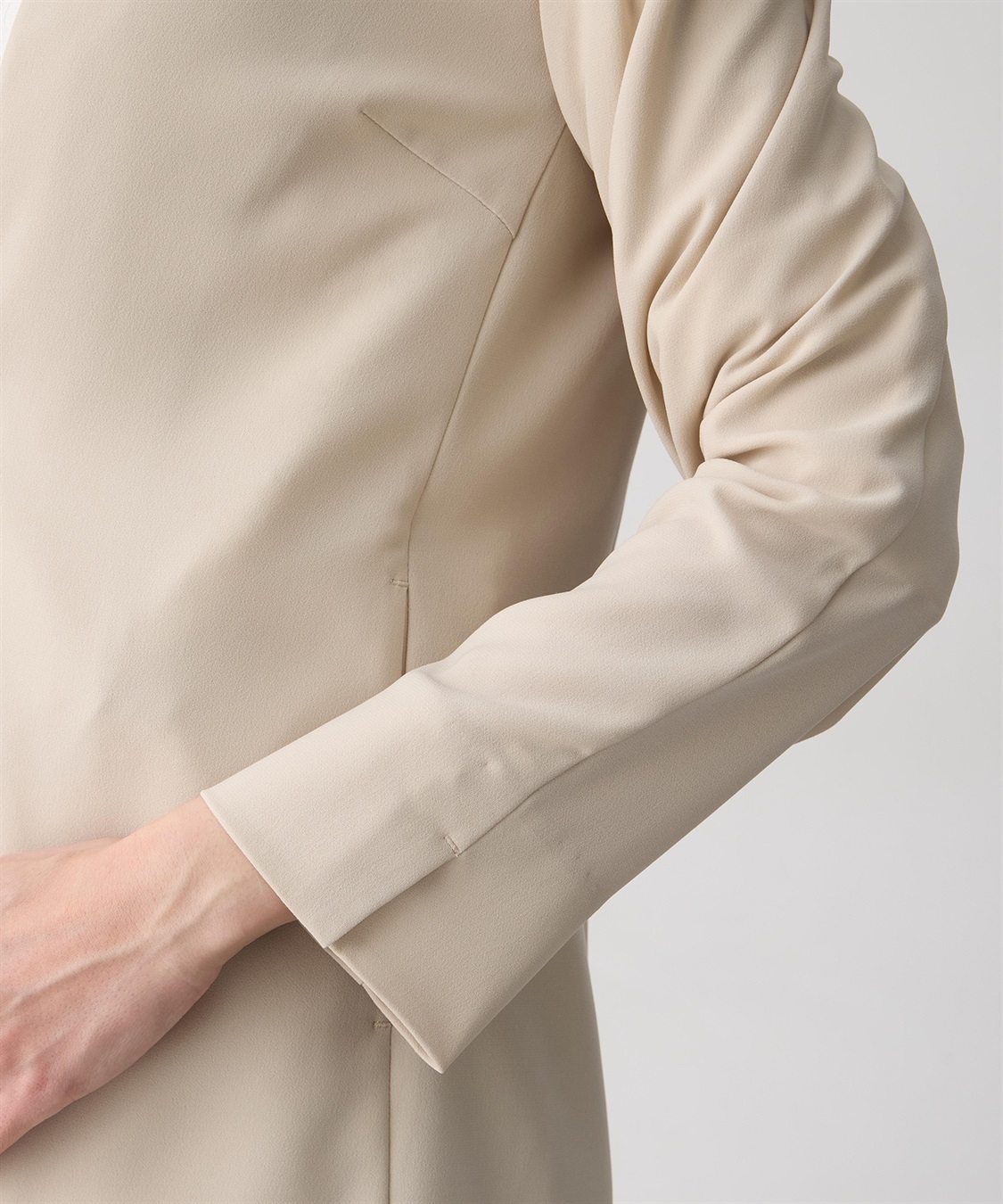 A/C DESIGN BY ALPHA CUBIC ストレッチジョーゼットカラーレスジャケット【接触冷感・UVカット・吸水速乾・セットアップ対応】_sub_17