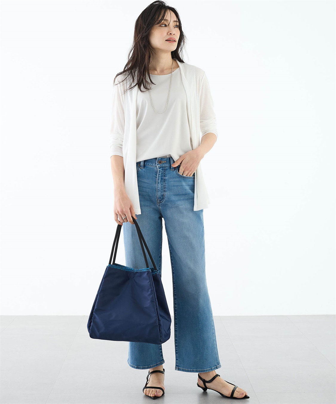 リバティリバーシブルバッグ【A4対応】 A/C DESIGN BY ALPHA CUBIC