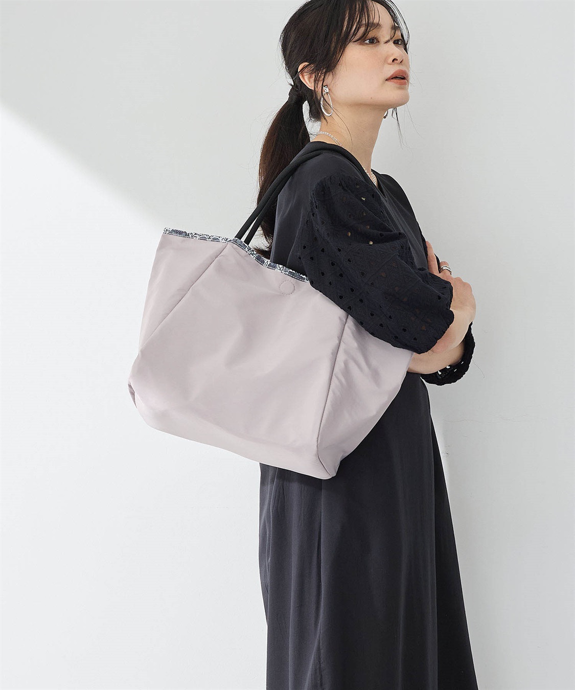 A/C DESIGN BY ALPHA CUBIC リバティリバーシブルバッグ【A4対応】_sub_11