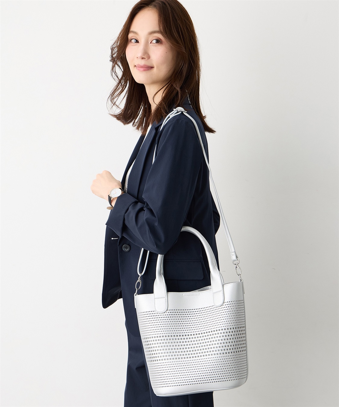 A/C DESIGN BY ALPHA CUBIC パンチング合皮2WAYトートバッグ_sub_6