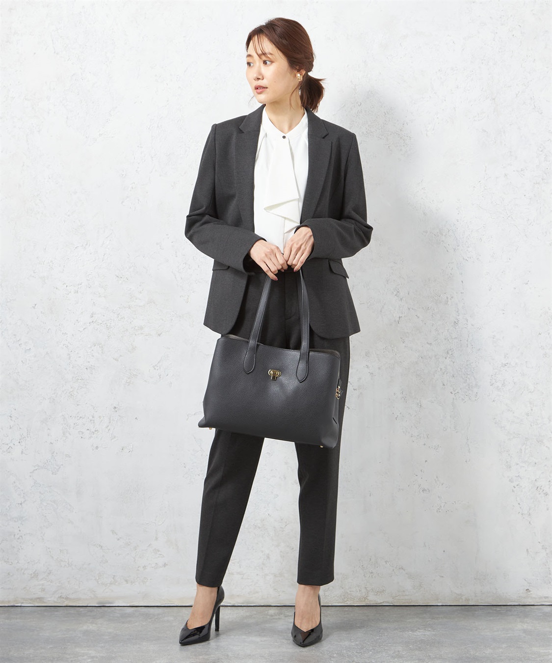 Tommy hilfiger charming work bag hotsell