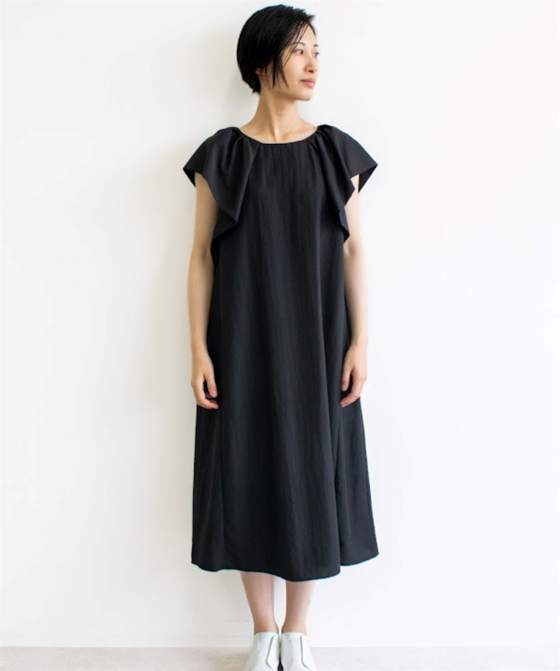 j正絹 艶灰黒大島紬 フリル袖ゆったりワンピース MAISON DE THERESE ワンピース ゆったり袖フリルワンピース