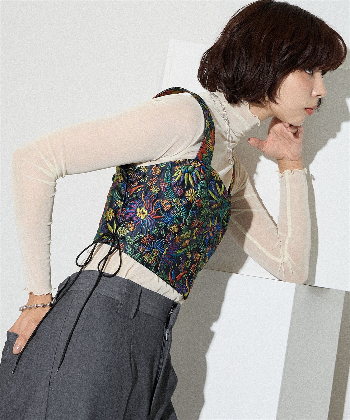 フラワージャガードビスチェ ELLEgirl｜クロスプラス公式通販サイト