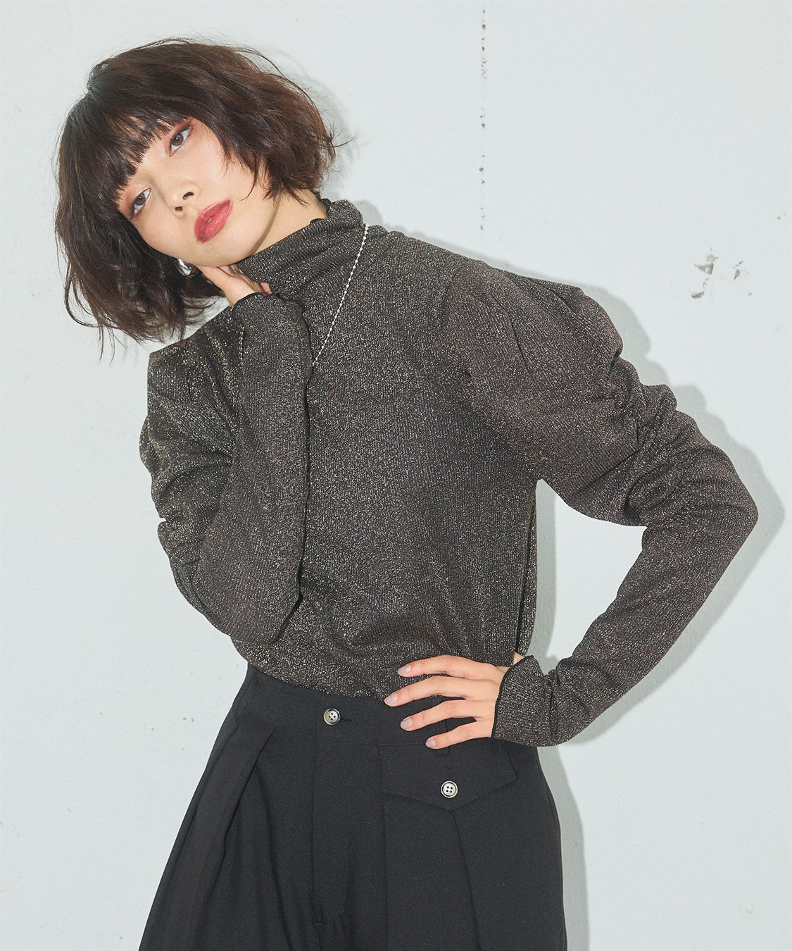 ELLEgirl ラメハイネックパフスリーブトップス_sub_3