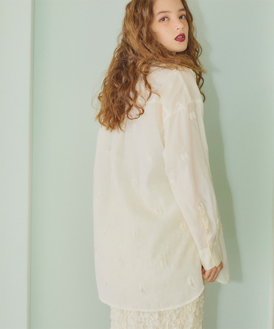 ELLEgirl リボン刺繍シアーシャツ_sub_8