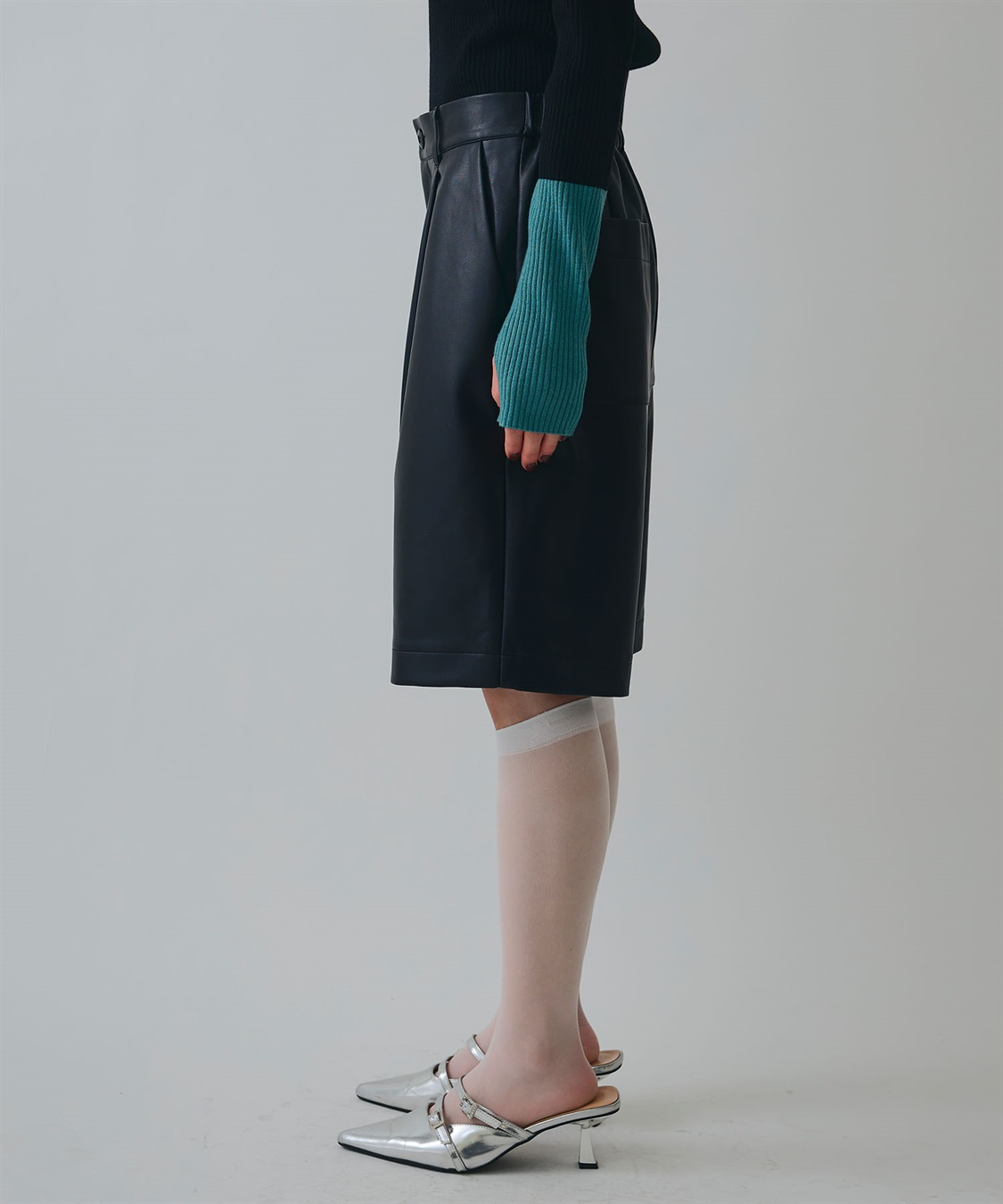 ELLEgirl ヴィーガンレザーハーフパンツ_sub_21